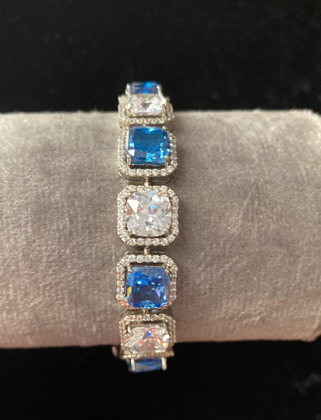 925 Silver Swarovski Blue Boxy Bracelet - Amrrutam Jewellery