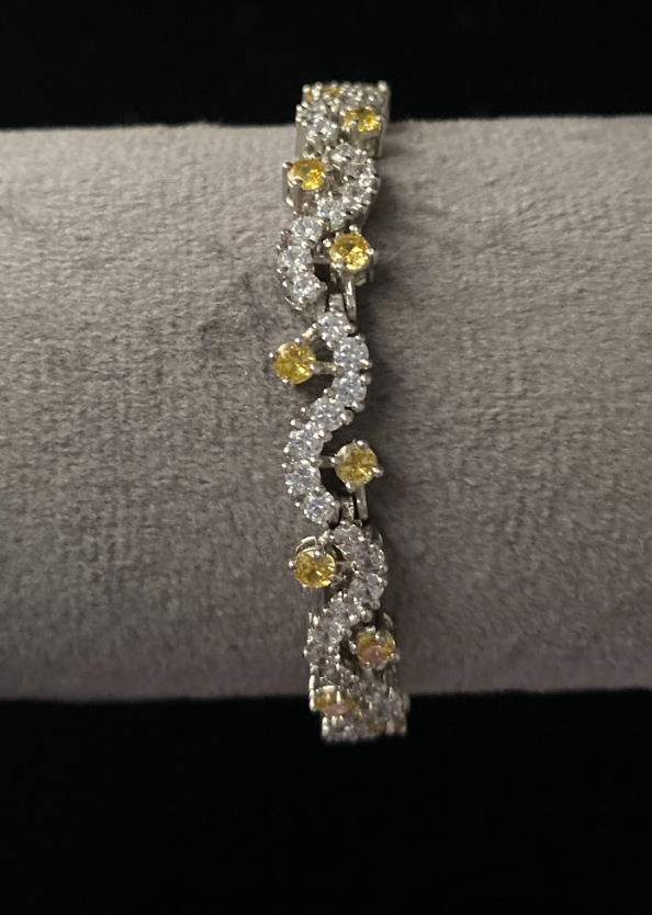 925 Silver Swarovski Liza Bracelet - Amrrutam Jewellery