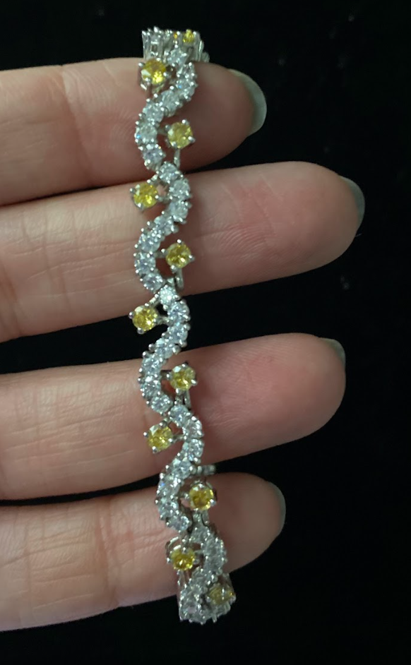 925 Silver Swarovski Liza Bracelet - Amrrutam Jewellery