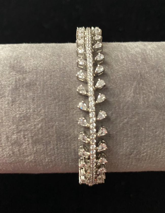 925 Silver Swarovski Angela Bangle - Amrrutam Jewellery