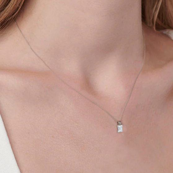 14K Gold Emerald Cut Lab Diamond Pendant Necklace - Amrrutam Jewellery