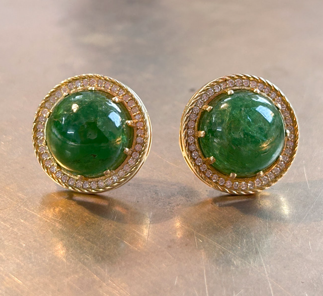 925 Silver Tsavorite Moissanite Stud Earring - Amrrutam Jewellery