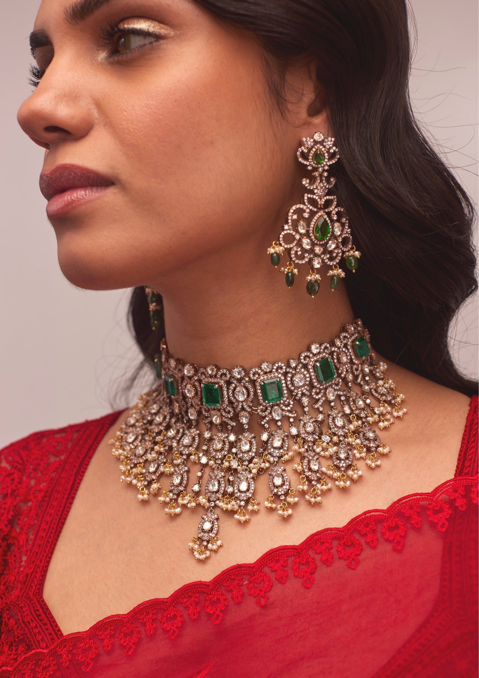 925 Silver Victorian Emerald Pearl Necklace Set - Amrrutam