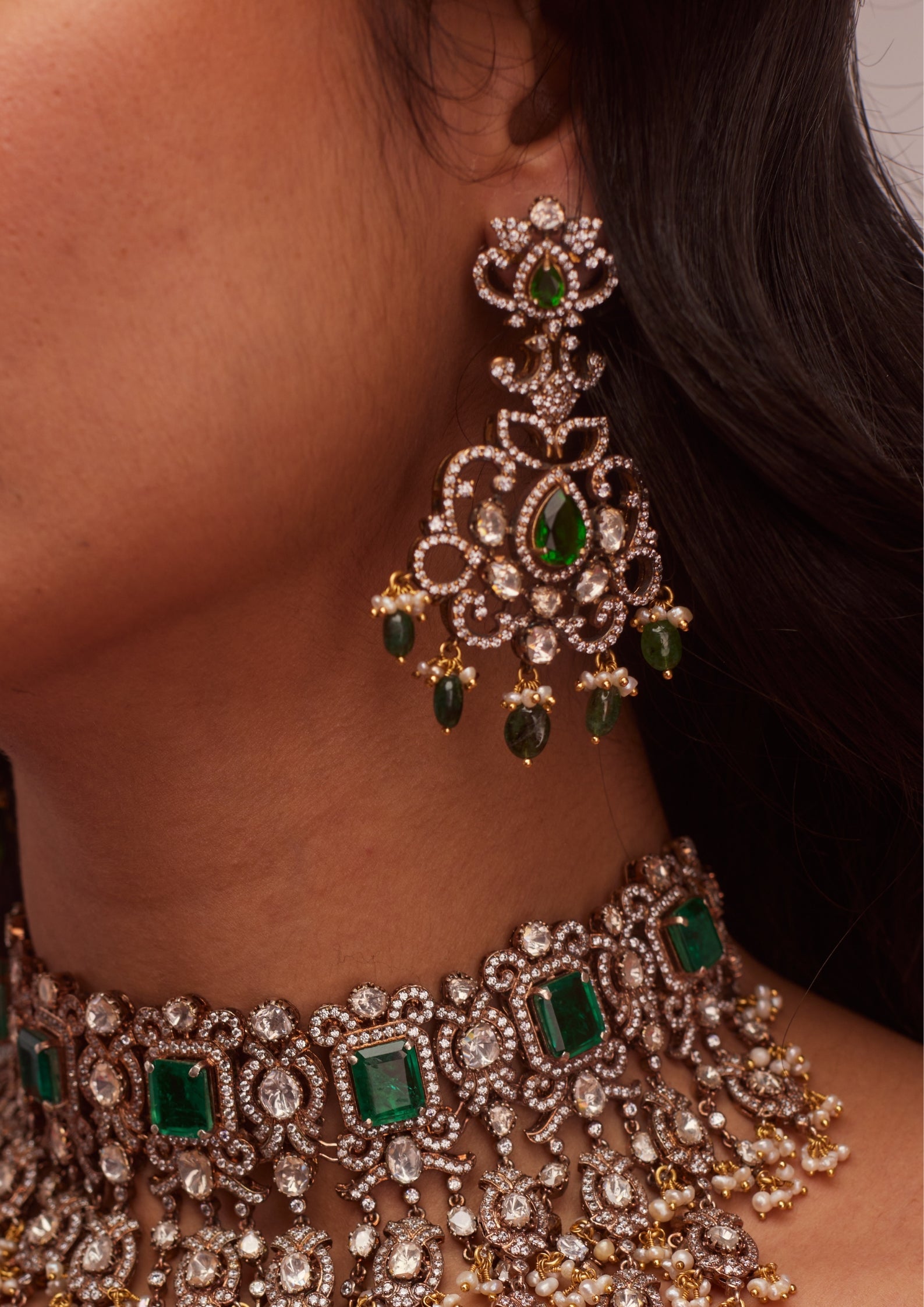 925 Silver Victorian Polki Emerald Earring - Amrrutam