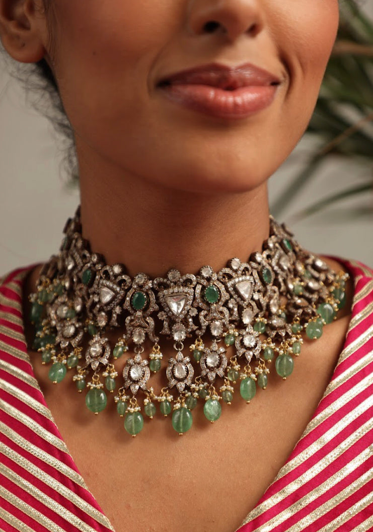 925 Silver Kashi Victorian Emerald Polki Choker Necklace - Amrrutam 