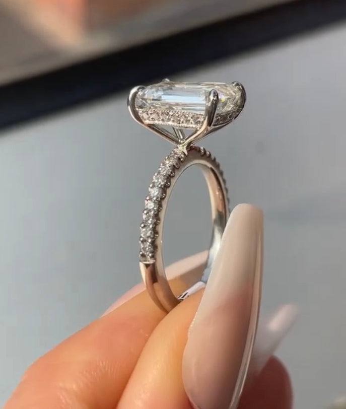 14K Gold Amoris CVD Diamond Ring - Amrrutam 