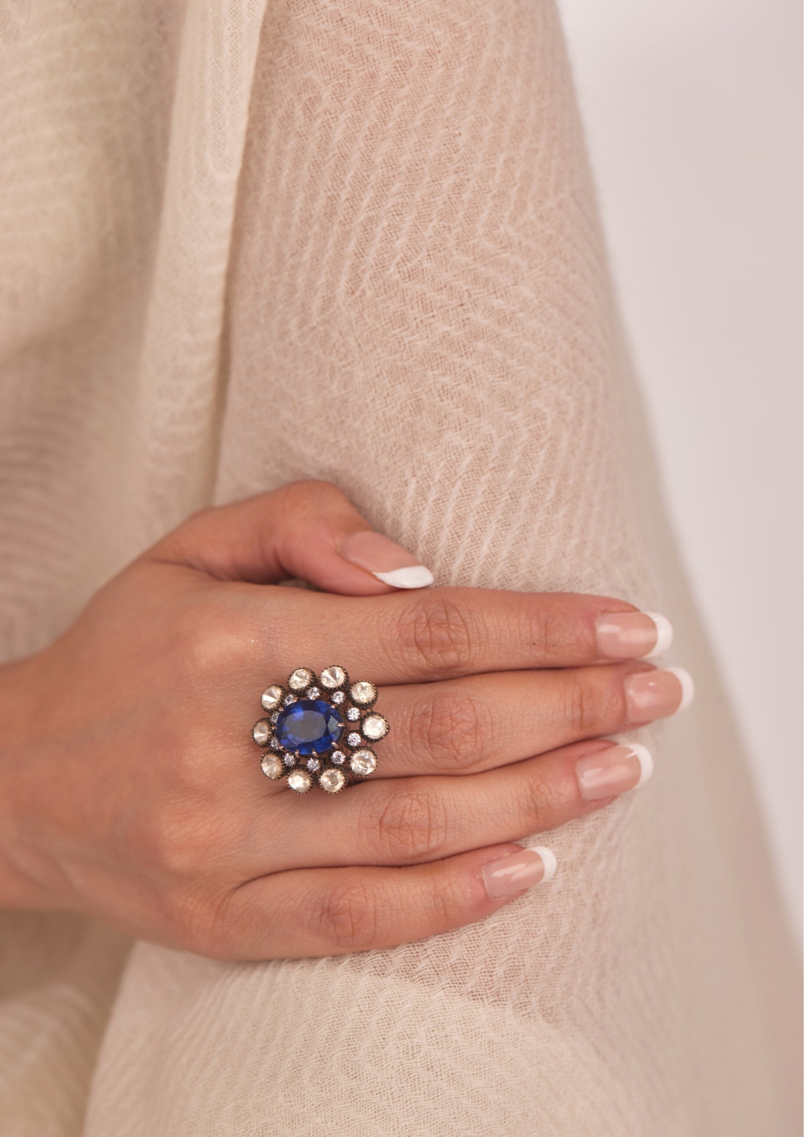 925 Silver Bagiya Sapphire Ring - Amrrutam