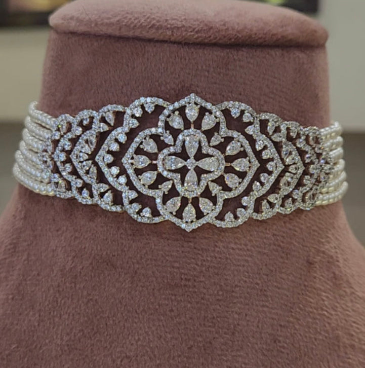 925 Silver Elegant Swarovski Pearl Choker Necklace - Amrrutam 