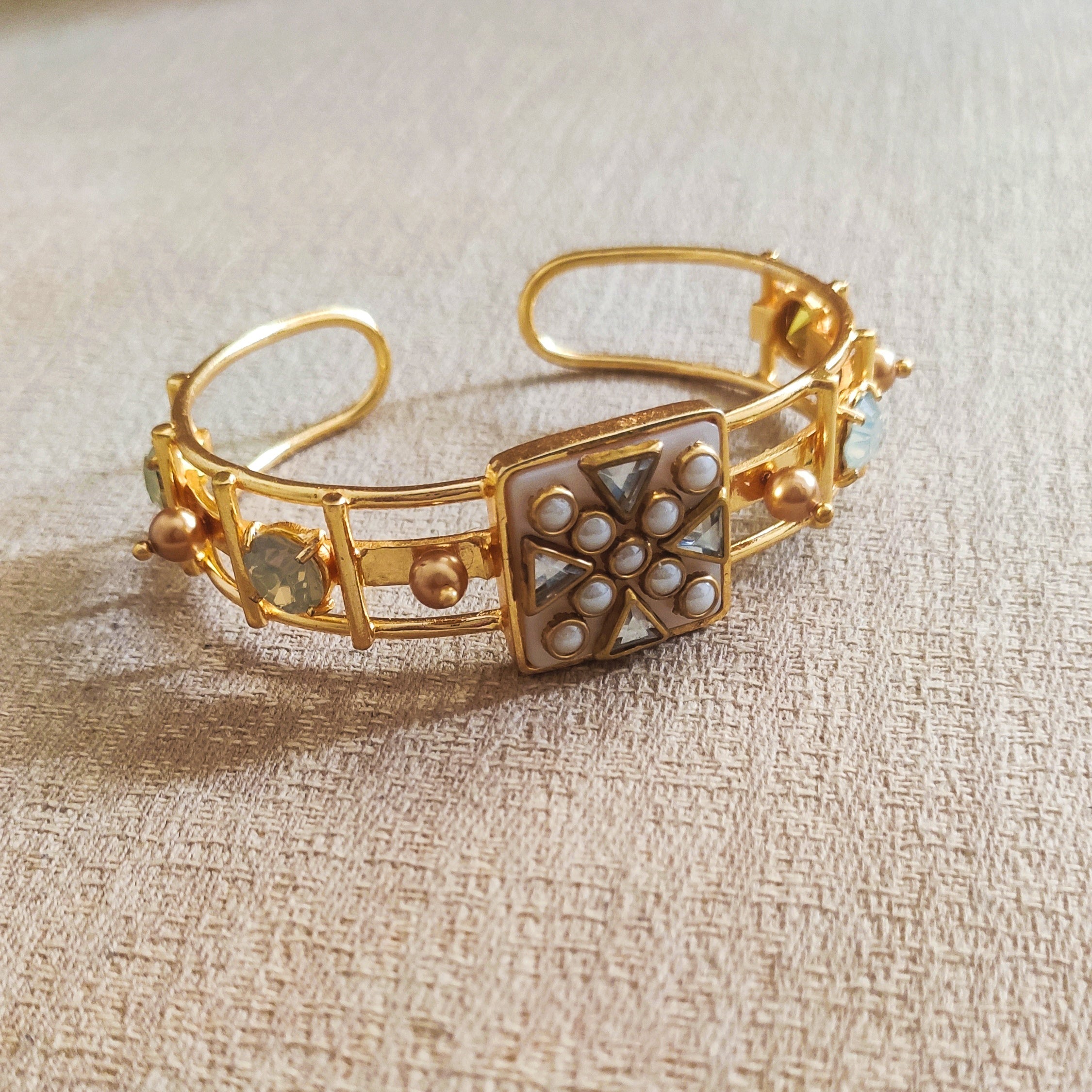 Adara Cuff - Amrrutam