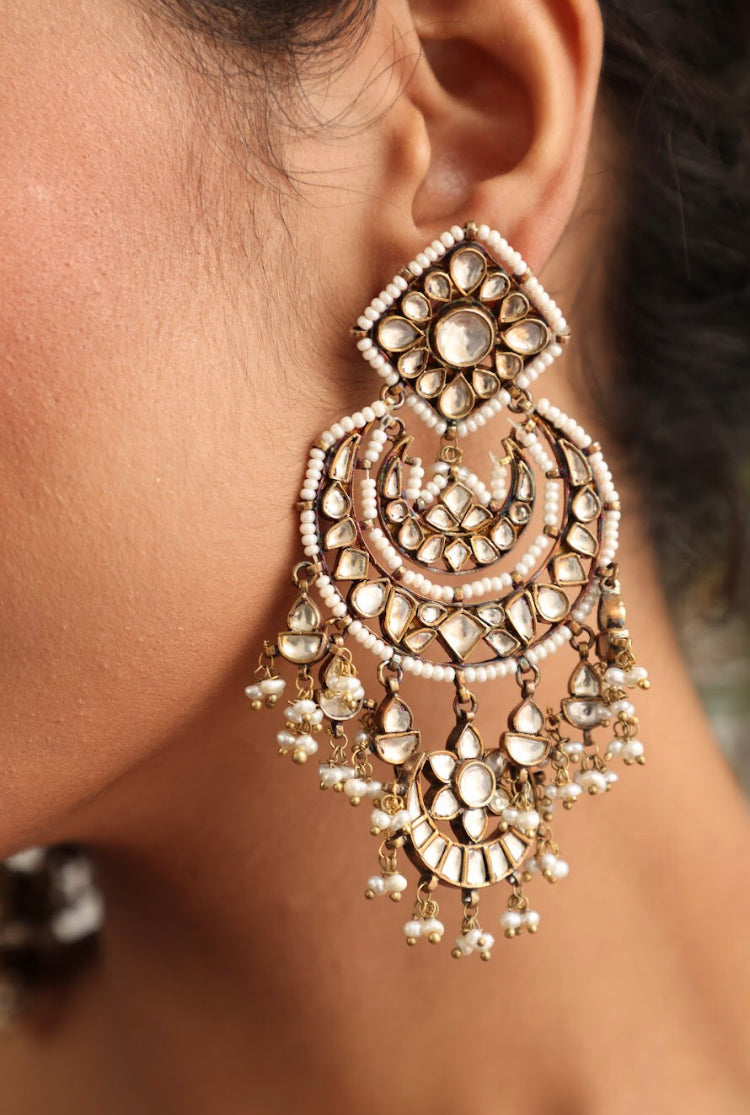 925 Silver Bavara Saundh Chandbali Earring - Amrrutam 