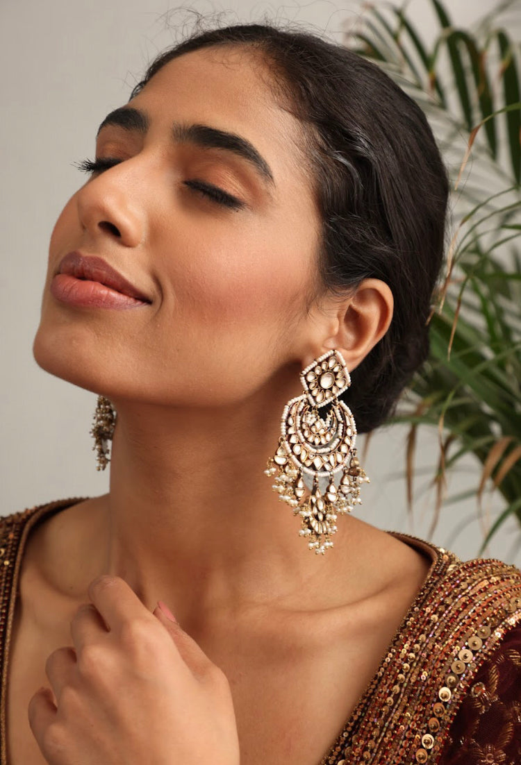 925 Silver Bavara Saundh Chandbali Earring - Amrrutam 