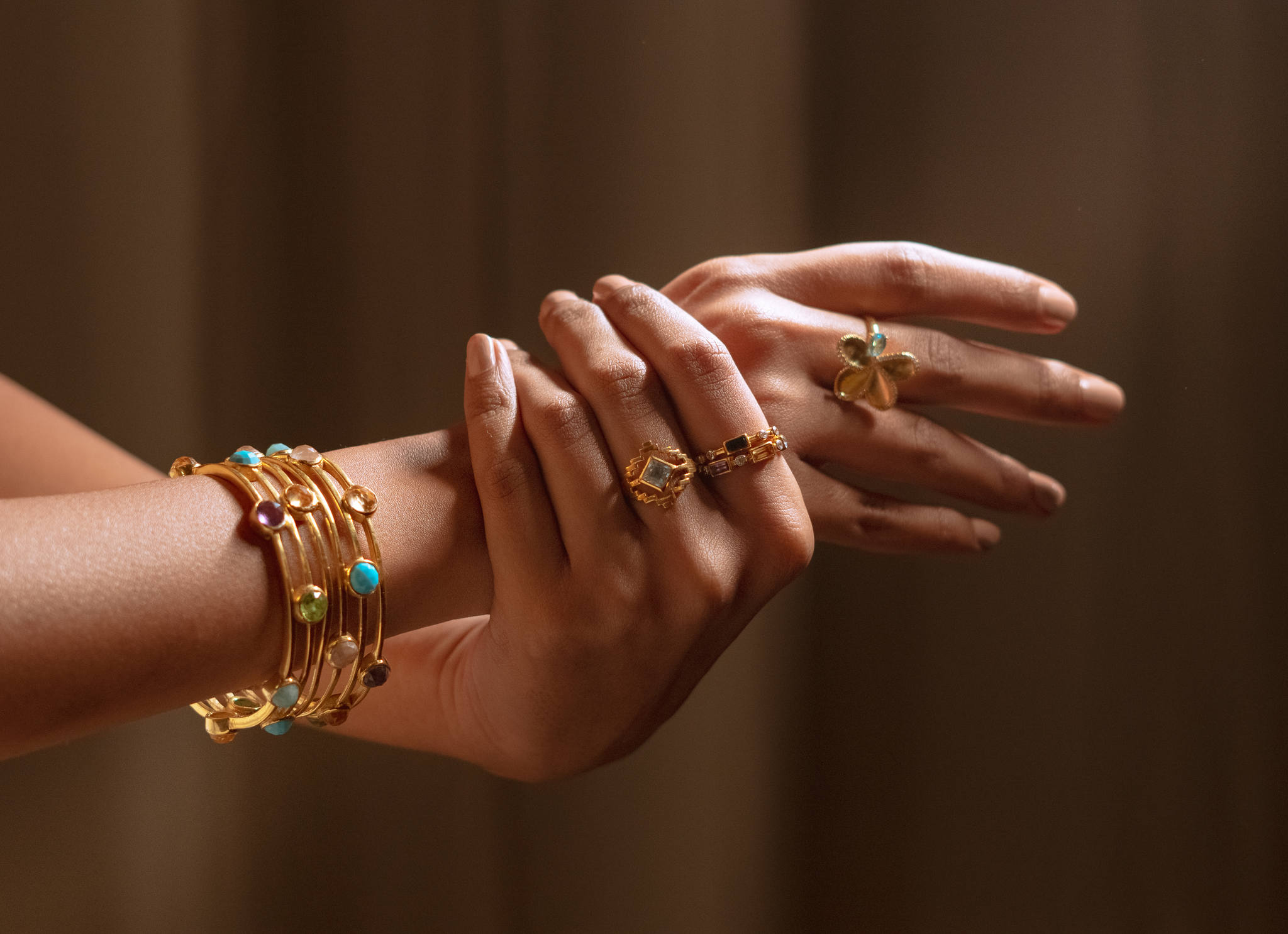 CLASSIC GEMSTONE RINGS 3 stones - Amrrutam