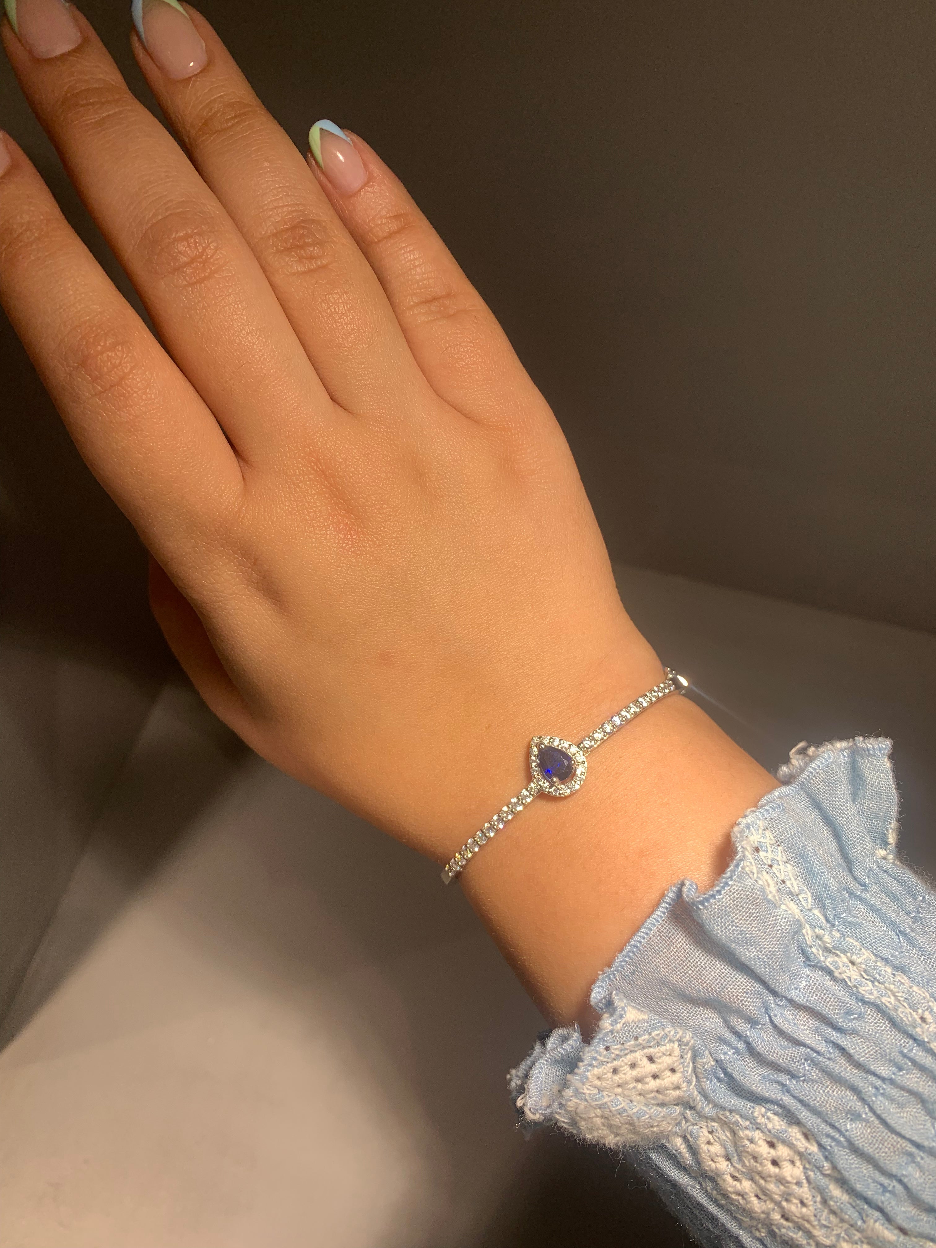925 Silver Blue Pear Bracelet - Amrrutam