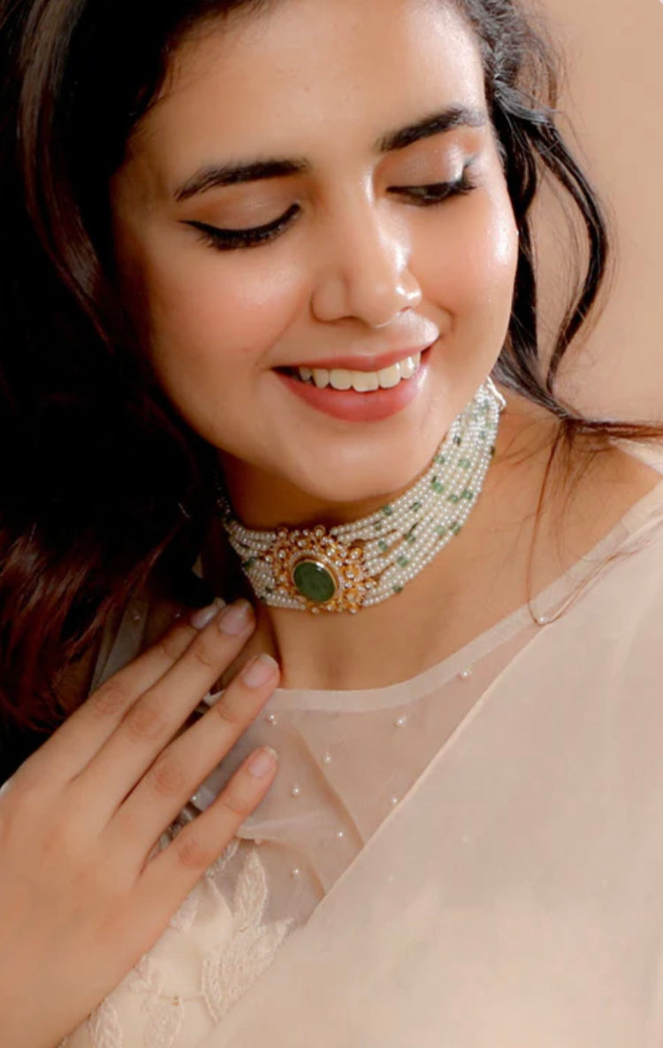 925 Silver Statement Green Pearl Choker - Amrrutam 