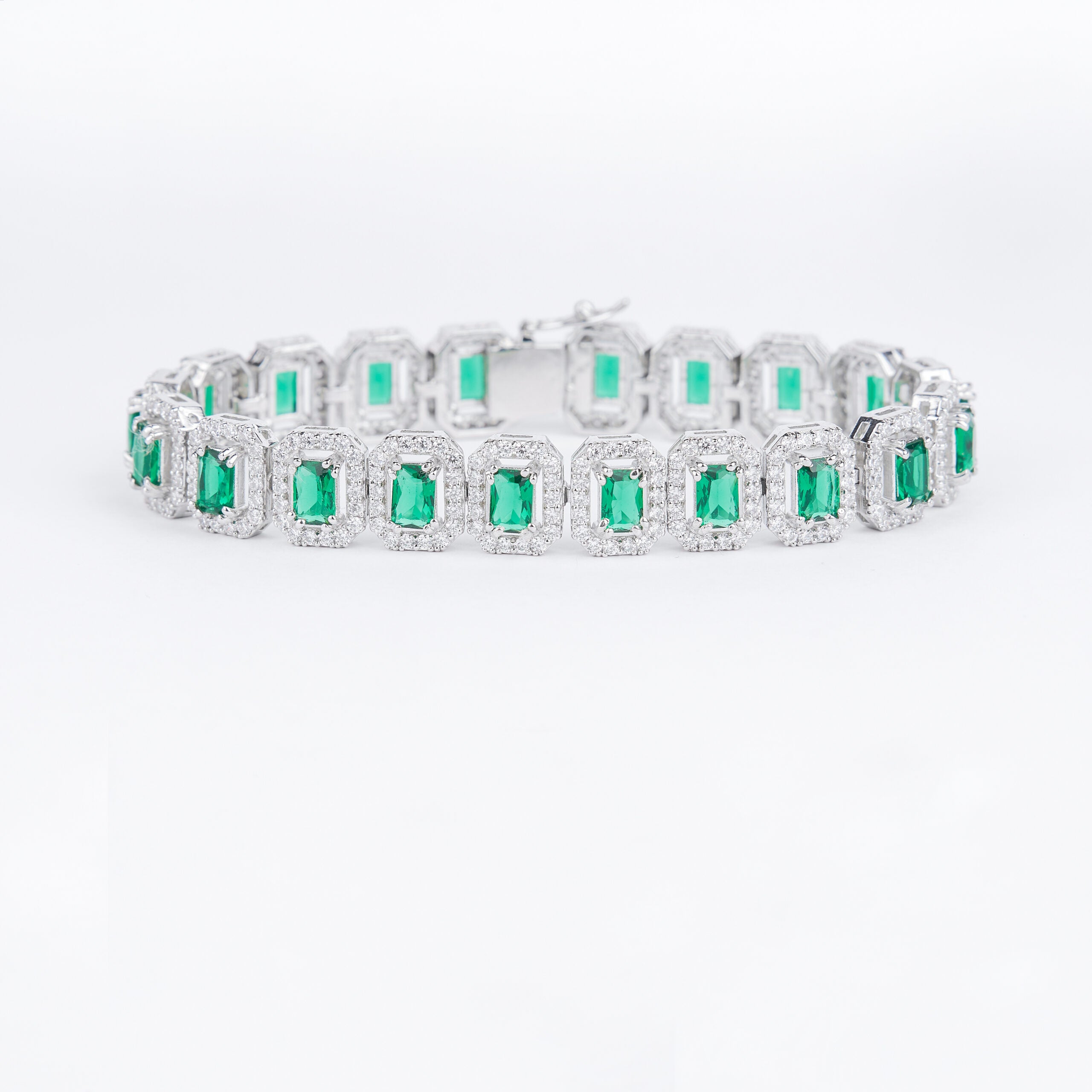 925 Silver Venessa Emerald Swarovski Bracelet - Amrrutam 
