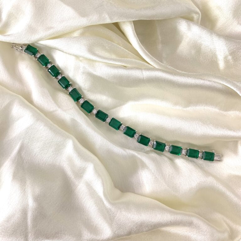 925 Silver Henessey Emerald Swarovski Bracelet - Amrrutam 