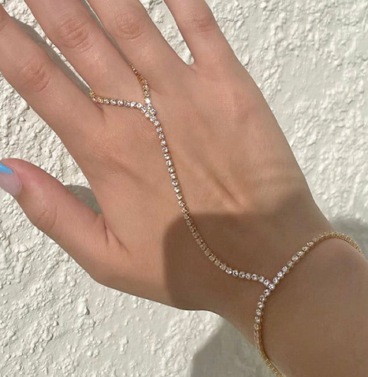 Crystal Chain Hand Harness in 92.5 Silver - Amrrutam