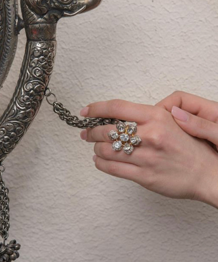 925 Silver Snowflake Flower Uncut Diamond Ring - Amrrutam