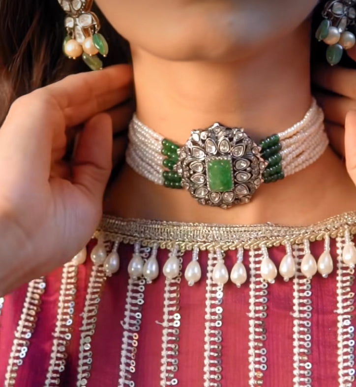 925 Silver Venitian Emerald And Uncut Diamond Choker Necklace - Amrrutam