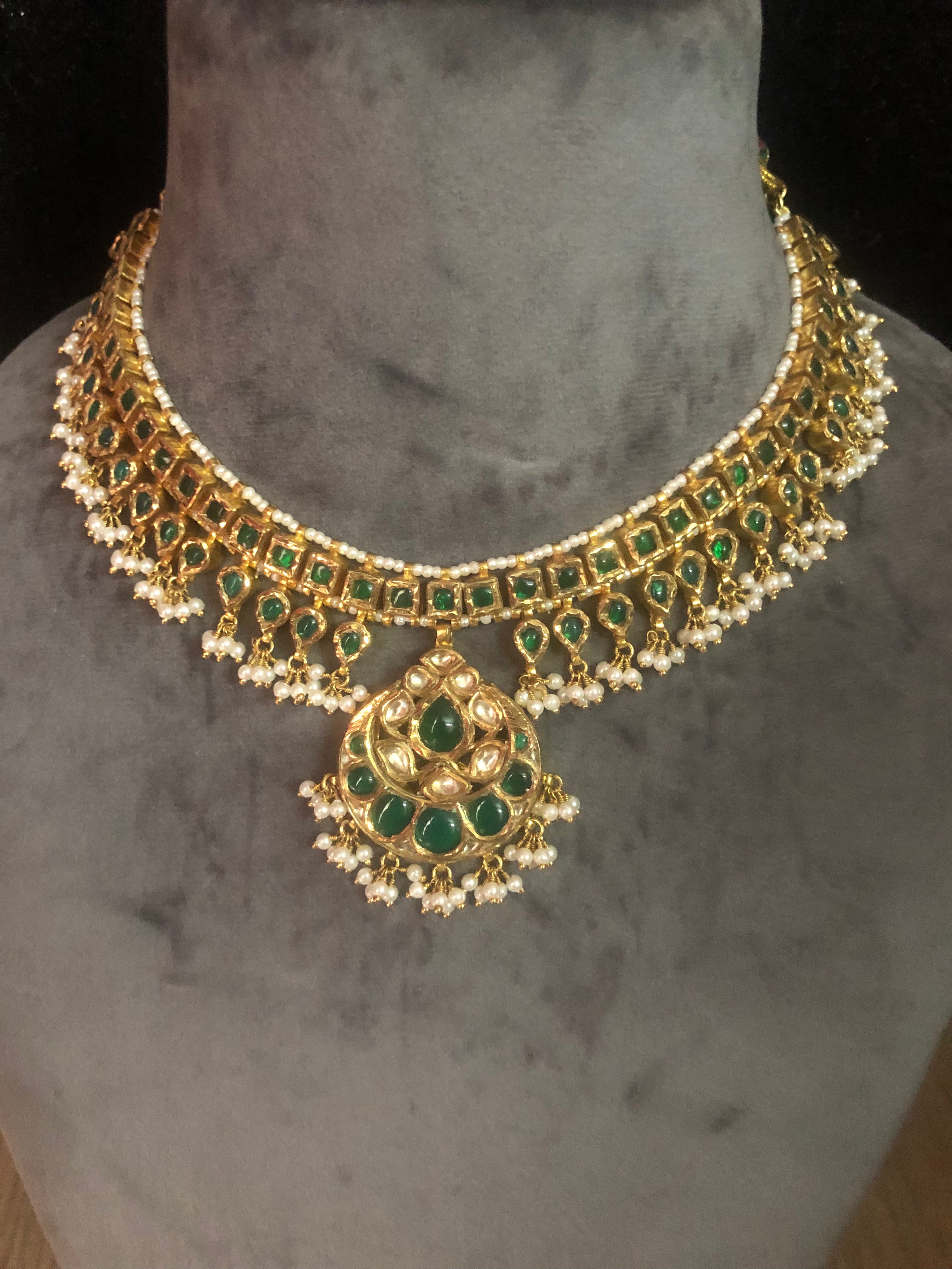 925 Silver Kavyani Polki Emerald Choker Necklace - Amrrutam Jewellery