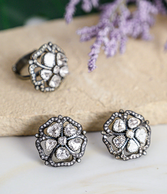 925 Silver Kyra Uncut Diamond Bold Stud Earrings - Amrrutam 