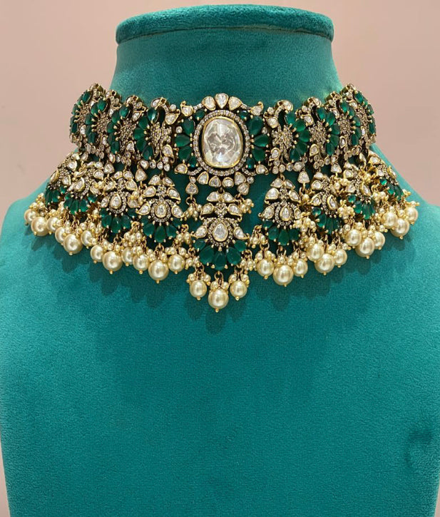 925 Silver Kadambini Victorian Emerald Necklace Set - Amrrutam 