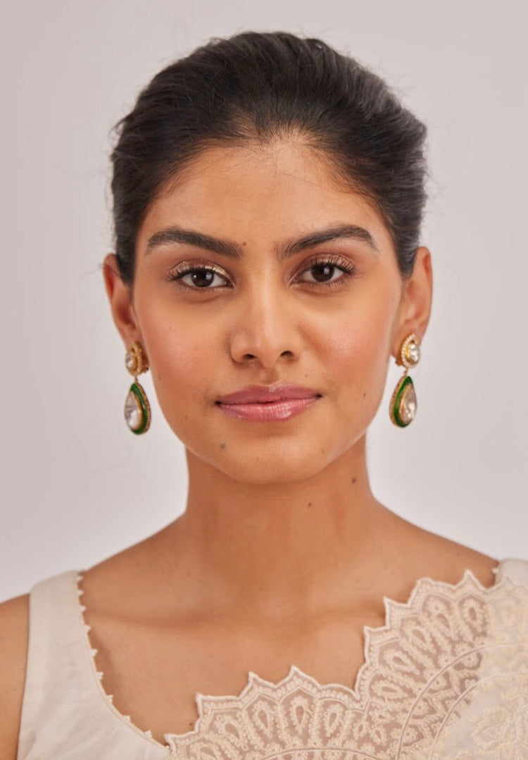 925 Silver Sumitra Emerald Drop Earring - Amrrutam 