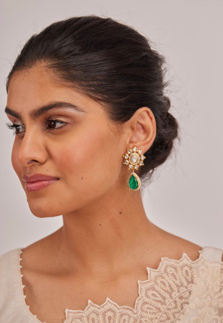 925 Silver Amaatra Emerald Drop Earring - Amrrutam 