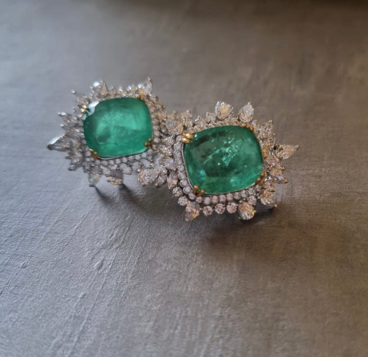 925 Silver Hailey Emerald Stud Earring - Amrrutam