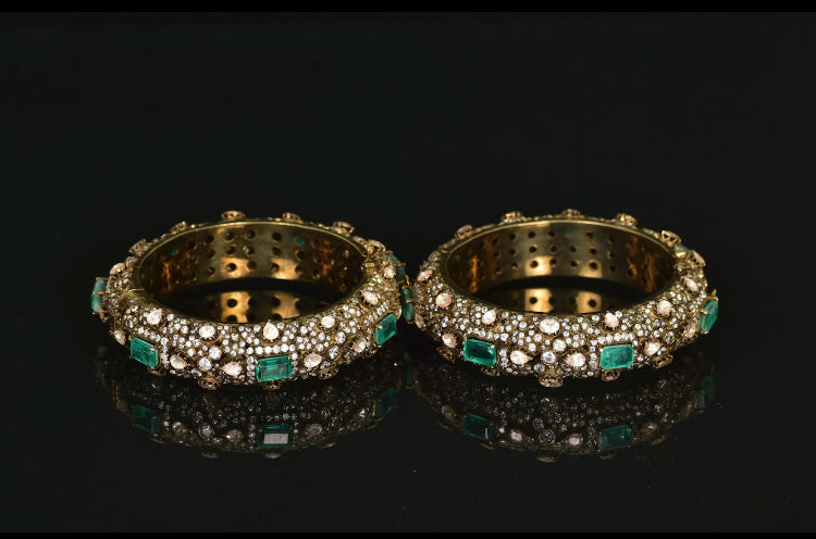 925 Silver Mariah Emerald Victorian Polki Bangle Set - Amrrutam Jewellery