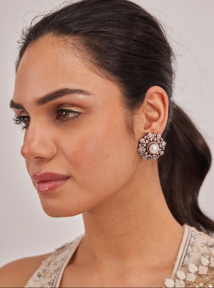 Designer freshwater pearl stud earrings in solid 925 sterling silver for women, perfect for everyday elegance.