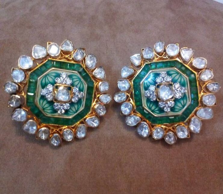 14K Gold Shekhawat Enamel Emerald Stud Earrings - Amrrutam