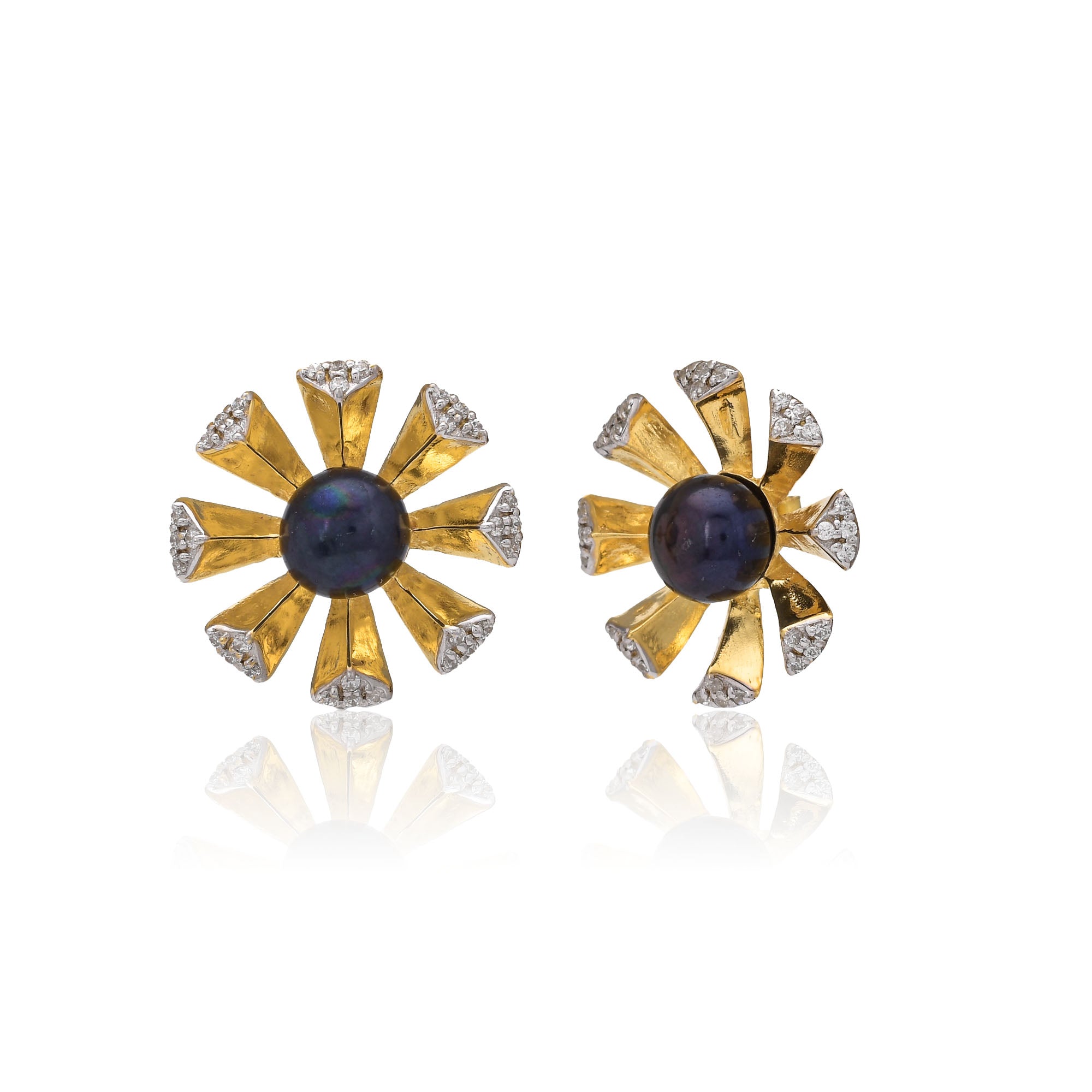 BLOOM BLACK PEARL EAR STUDS - Amrrutam