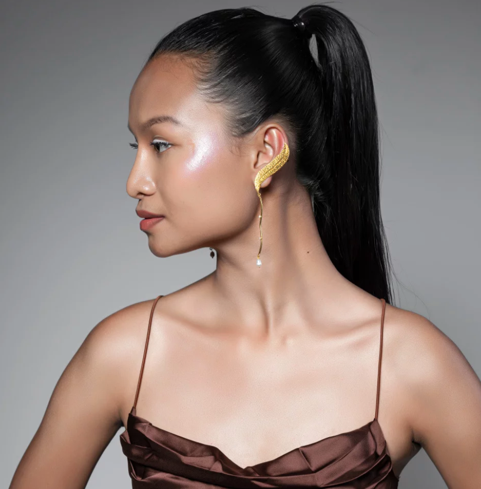 Golden Pearl Ear Cuff - Amrrutam