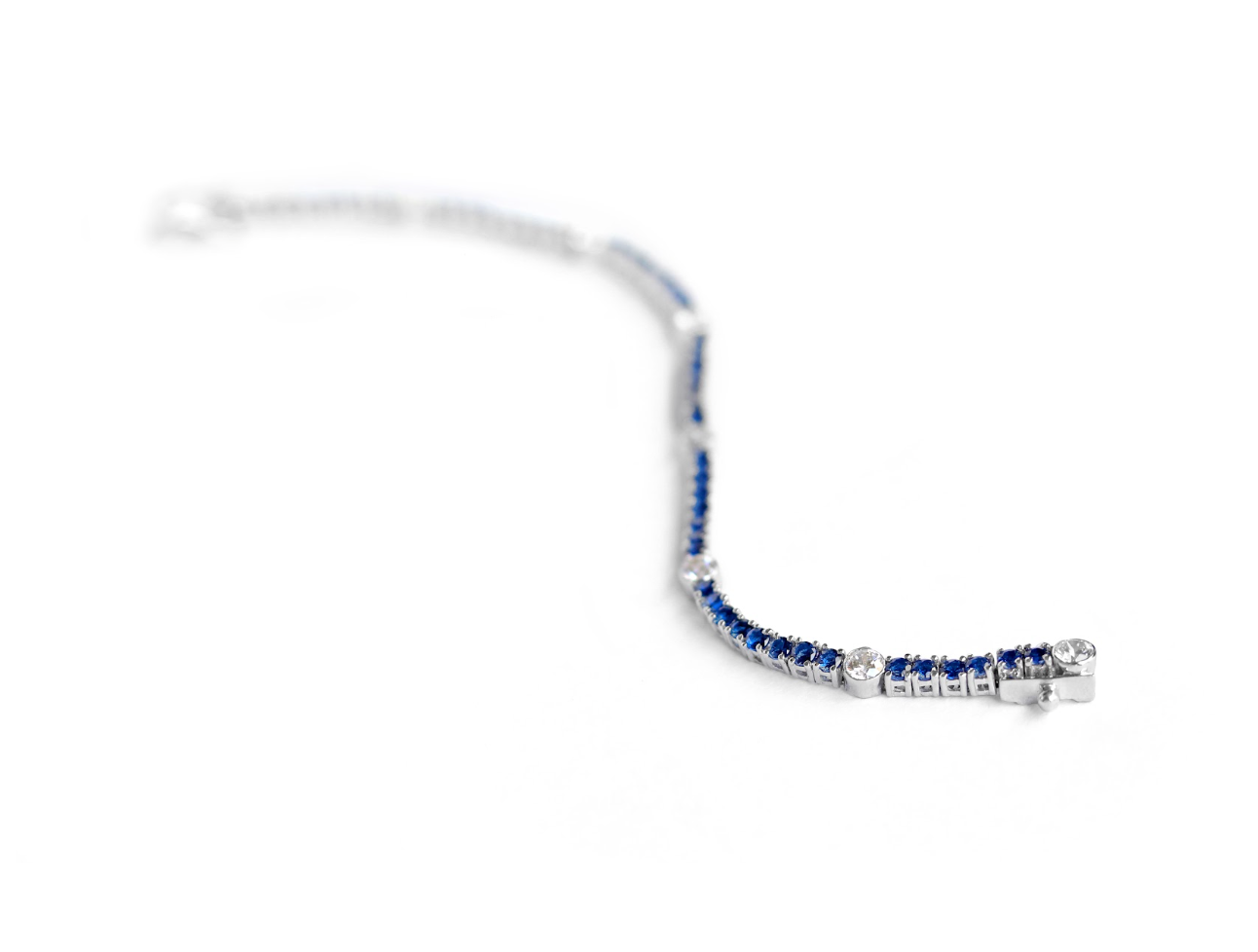925 Silver Blue Forever Bracelet - Amrrutam