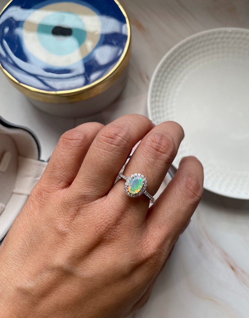 925 Silver Opal Cocktail Ring - Amrrutam