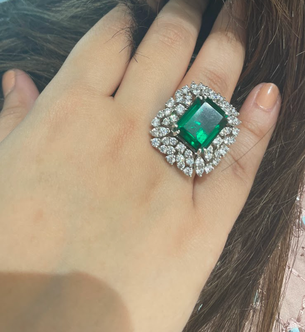 925 Silver Emerald Swarovski Ring - Amrrutam