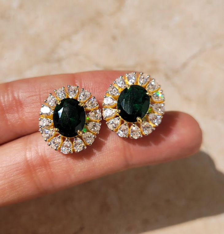 swarovski emerald stud earrings