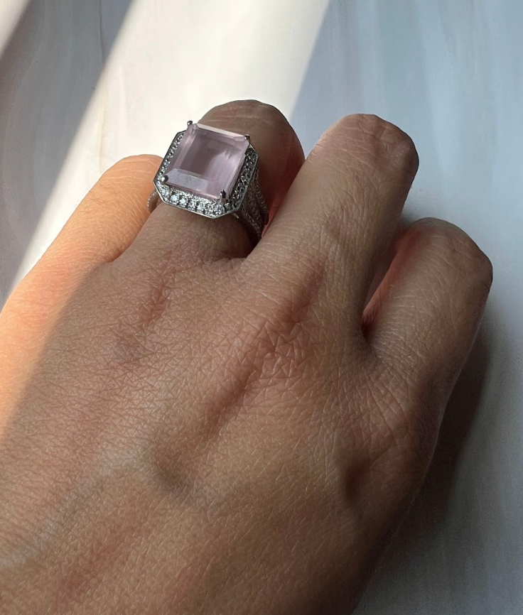 925 Silver Rose Quartz Cocktail Ring - Amrrutam