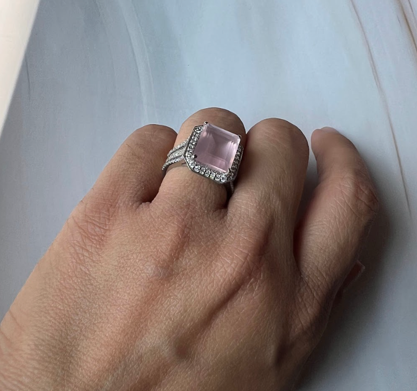 925 Silver Rose Quartz Cocktail Ring - Amrrutam