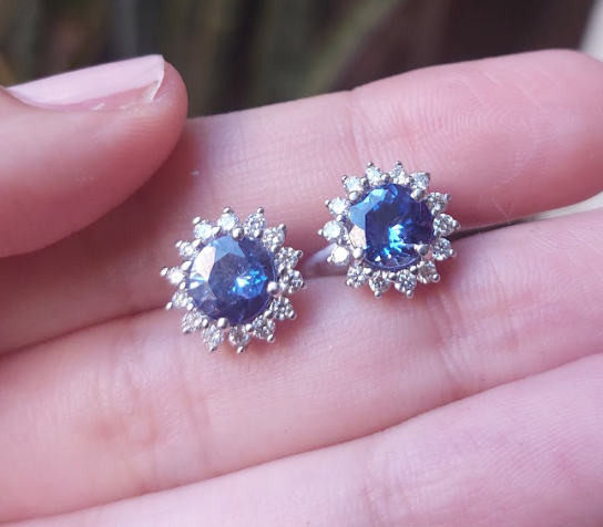 14K Gold Tanzanite Diamond Stud Earrings - Amrrutam