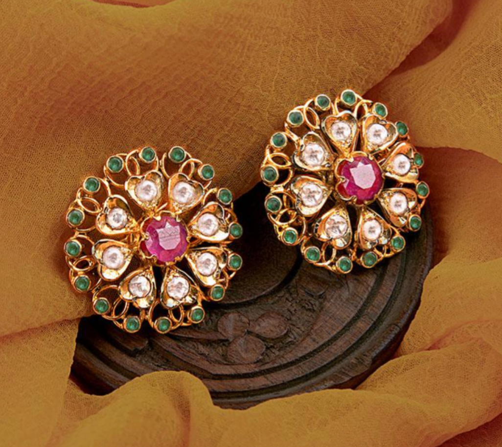 925 Silver Nellore Floral Stud Earring - Amrrutam