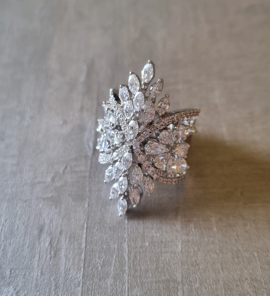 925 Silver Marquise Pear Ring - Amrrutam