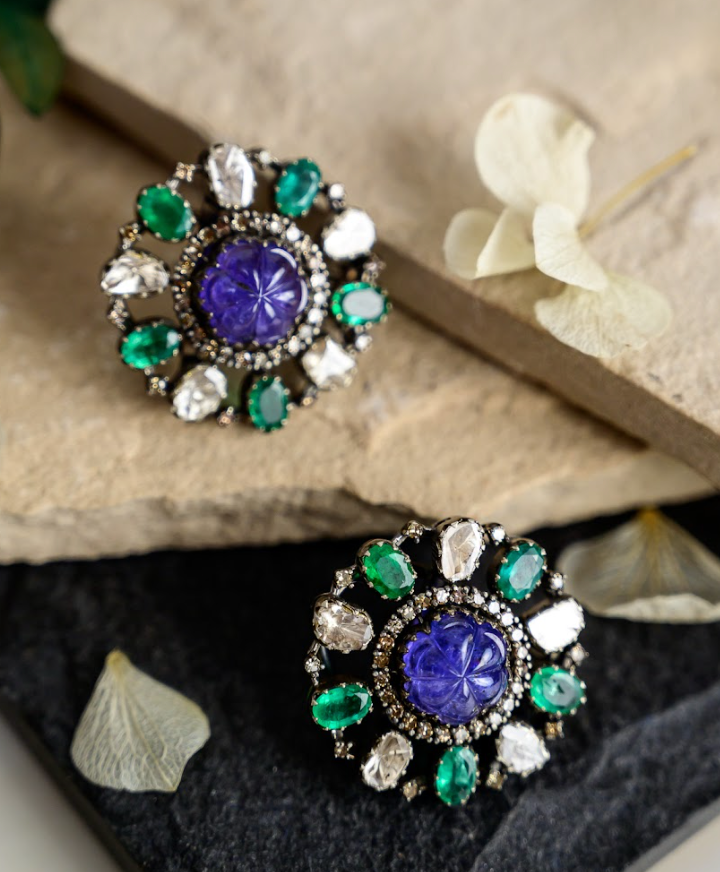 925 Silver Tanzanite And Emerald Uncut Diamond Round Stud Earring - Amrrutam