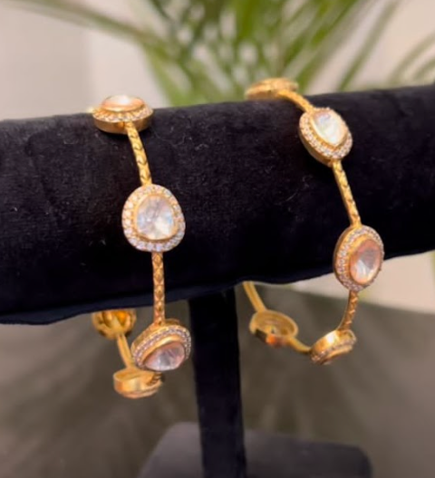 925 Silver Nakulya Polki Bangle Set - Amrrutam