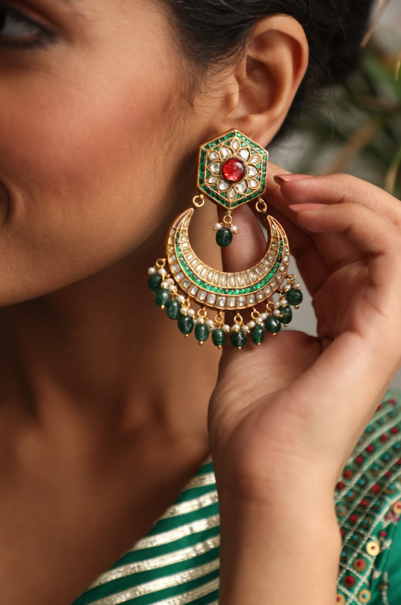 925 Silver Bavara Hecta Emerald Chandbali Earring - Amrrutam 