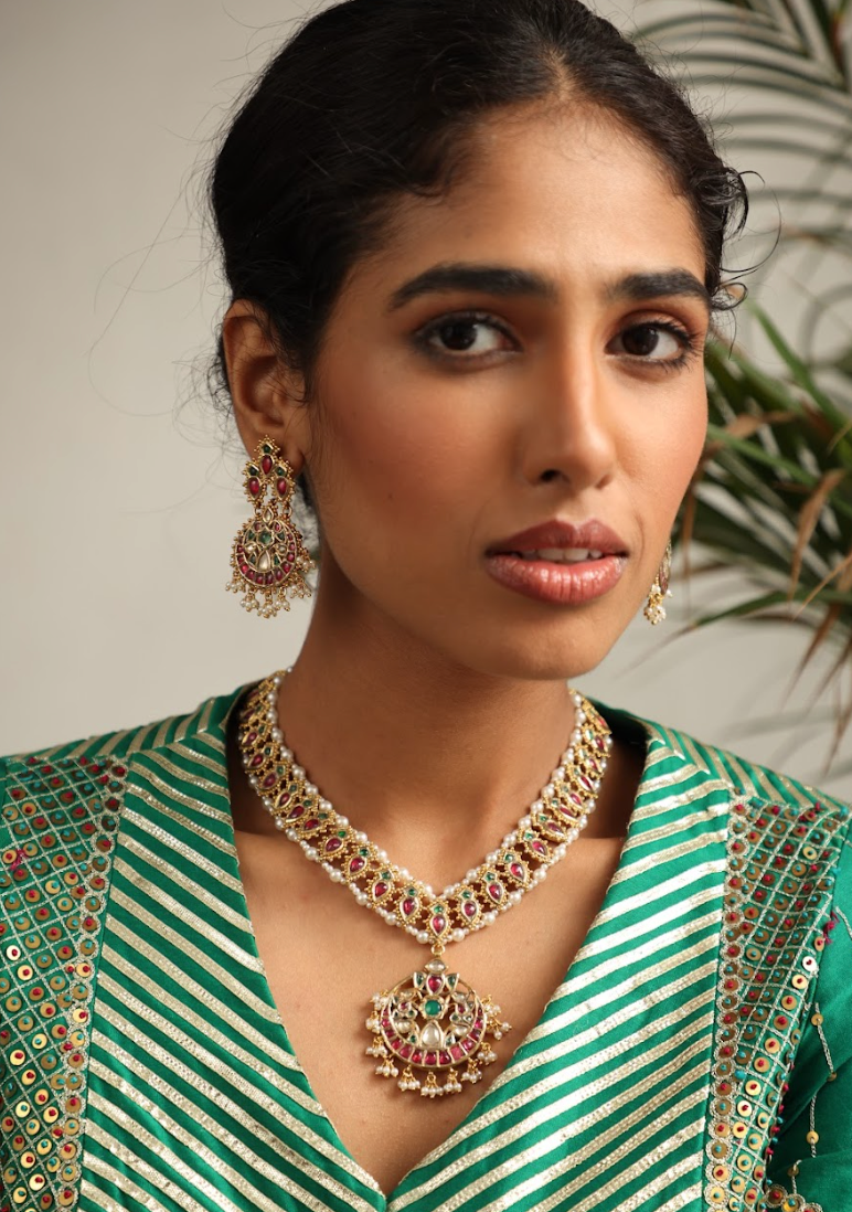 925 Silver Bavara Viranisa Polki Necklace Set - Amrrutam 