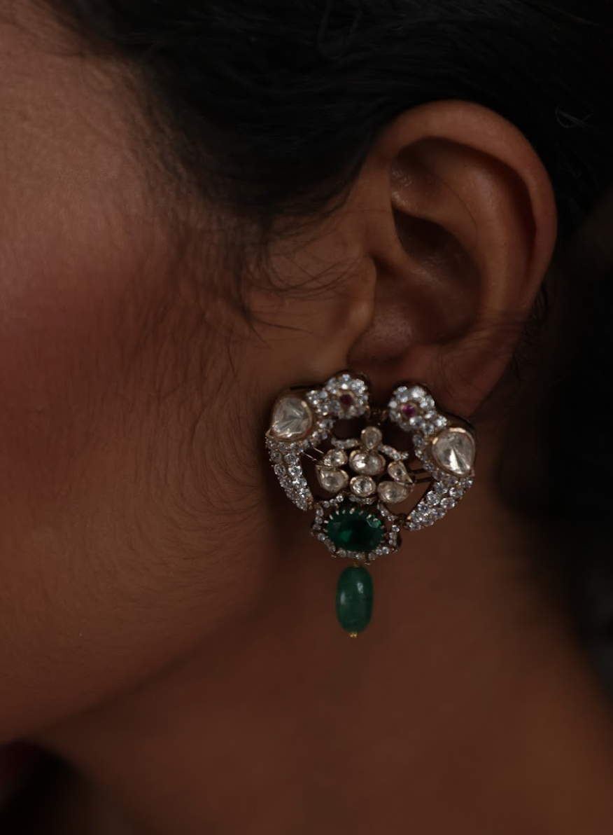 925 Silver Bavara Victorian Emerald Peacock Necklace Set - Amrrutam 
