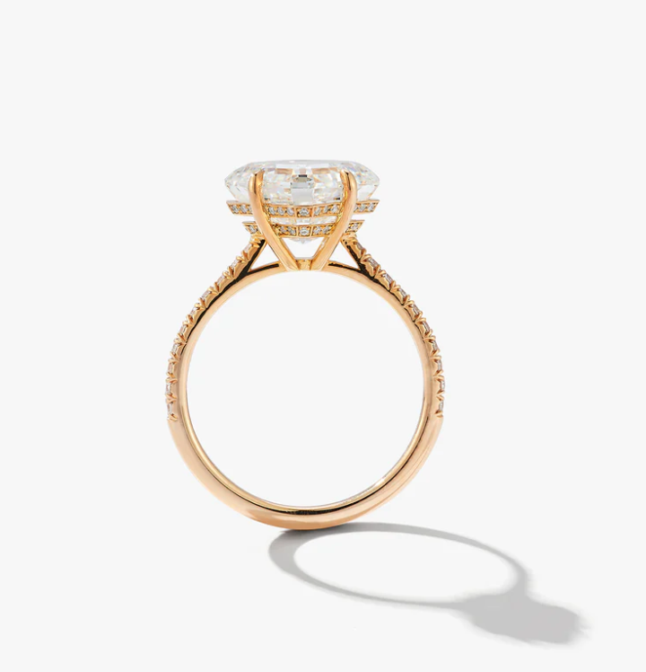 14K Gold Halo Asscher Cut Diamond Ring - Amrrutam 