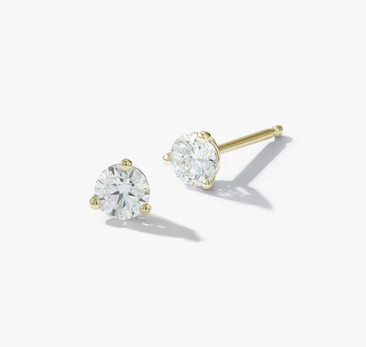 diamond stud earring